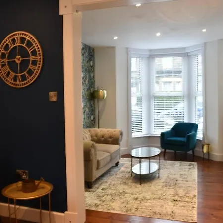 The Cheltenham, Stylish 1-Bed Victorian Apartment Harrogate Extérieur photo